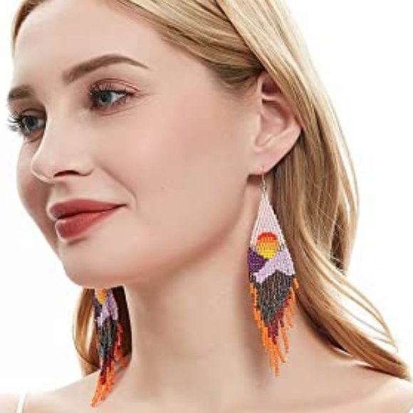 Long Abstract Sunset Scenery Beaded Earrings Pink Purple Orange Black Seed Beads - Picture 4 of 10